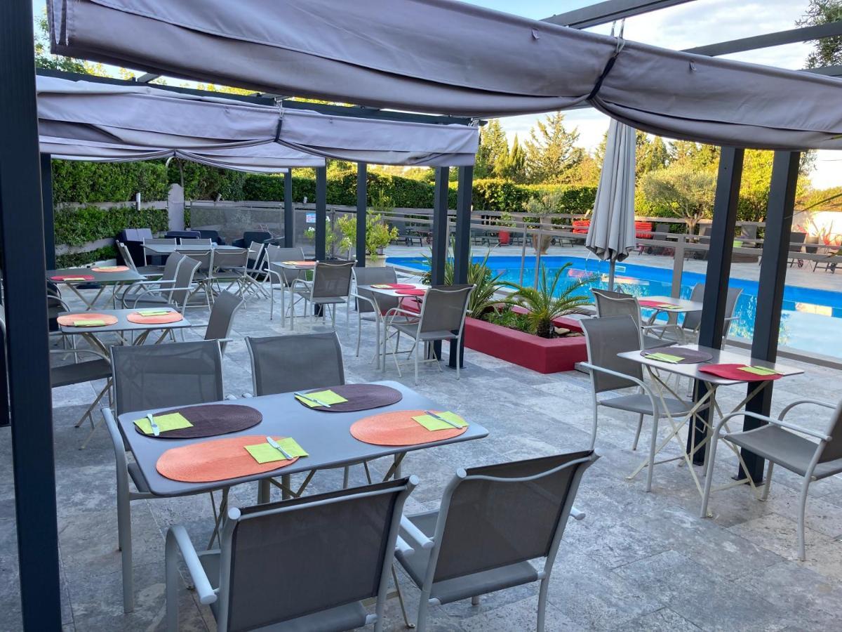 Logis Hotel Restaurant Les Aubuns Caissargues Εξωτερικό φωτογραφία