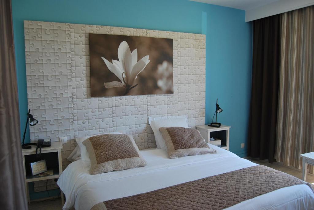 Logis Hotel Restaurant Les Aubuns Caissargues Δωμάτιο φωτογραφία